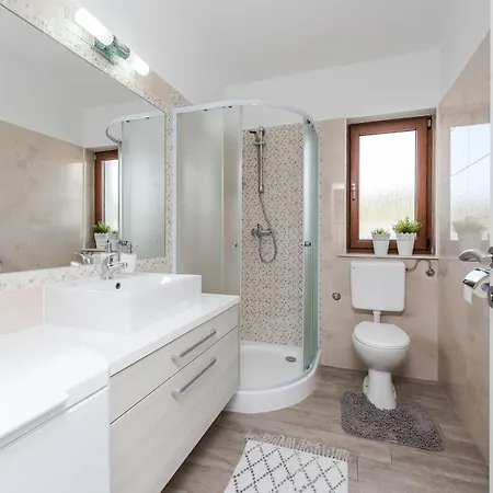 Tatil Evi House With A Swimming Pool Rovanjska, Paklenica - 25377 Rovanjska