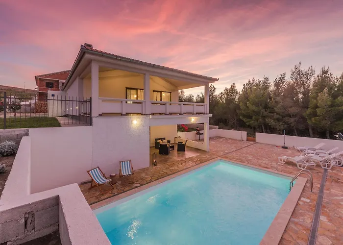 House With A Swimming Pool Rovanjska, Paklenica - 25377 Holiday home *